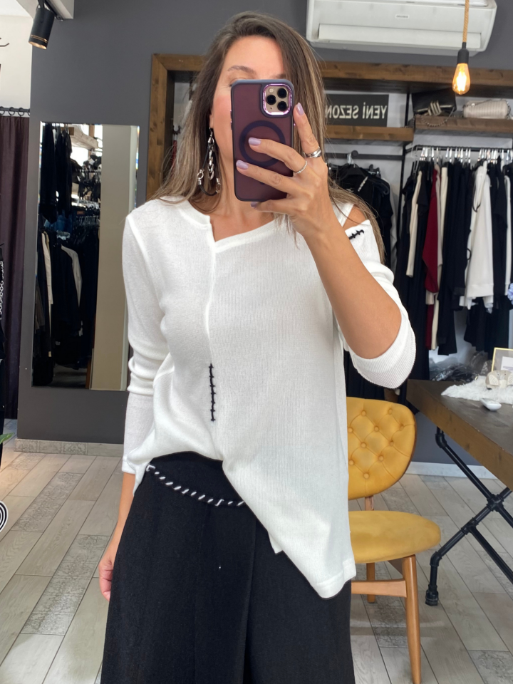 Moly Triko Bluz (beyaz)