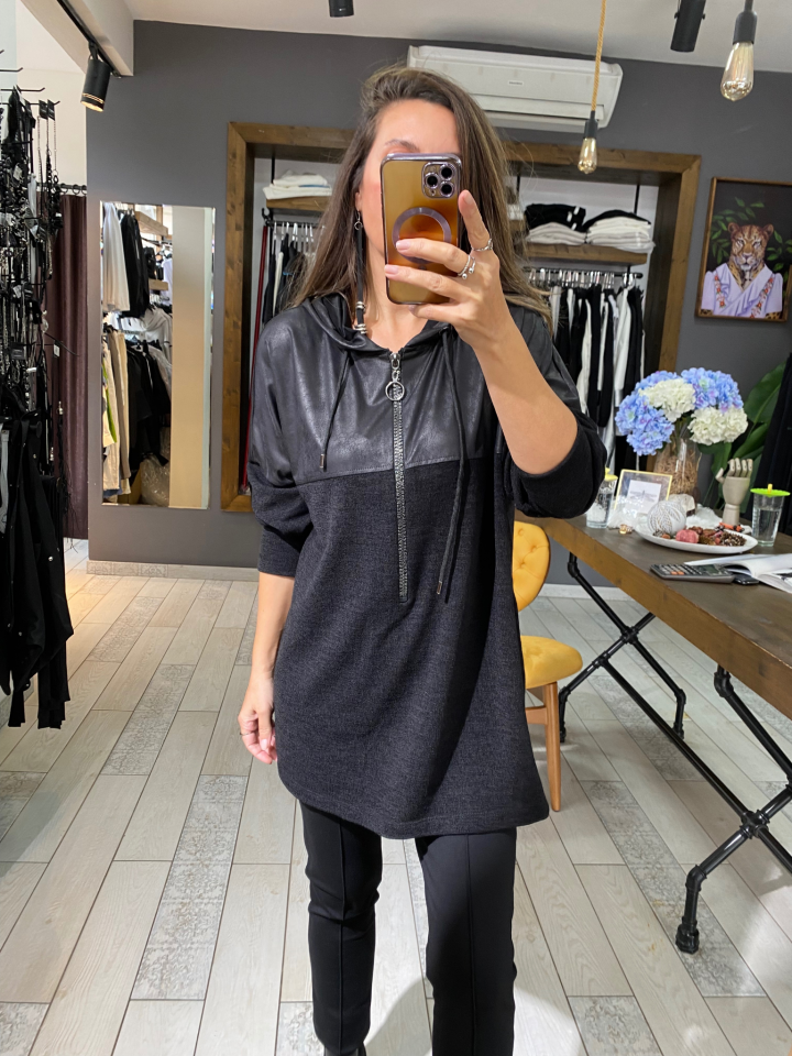 Loraine Kapüşonlu Bluz