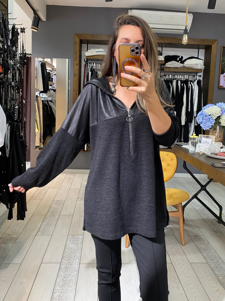 Loraine Kapüşonlu Bluz