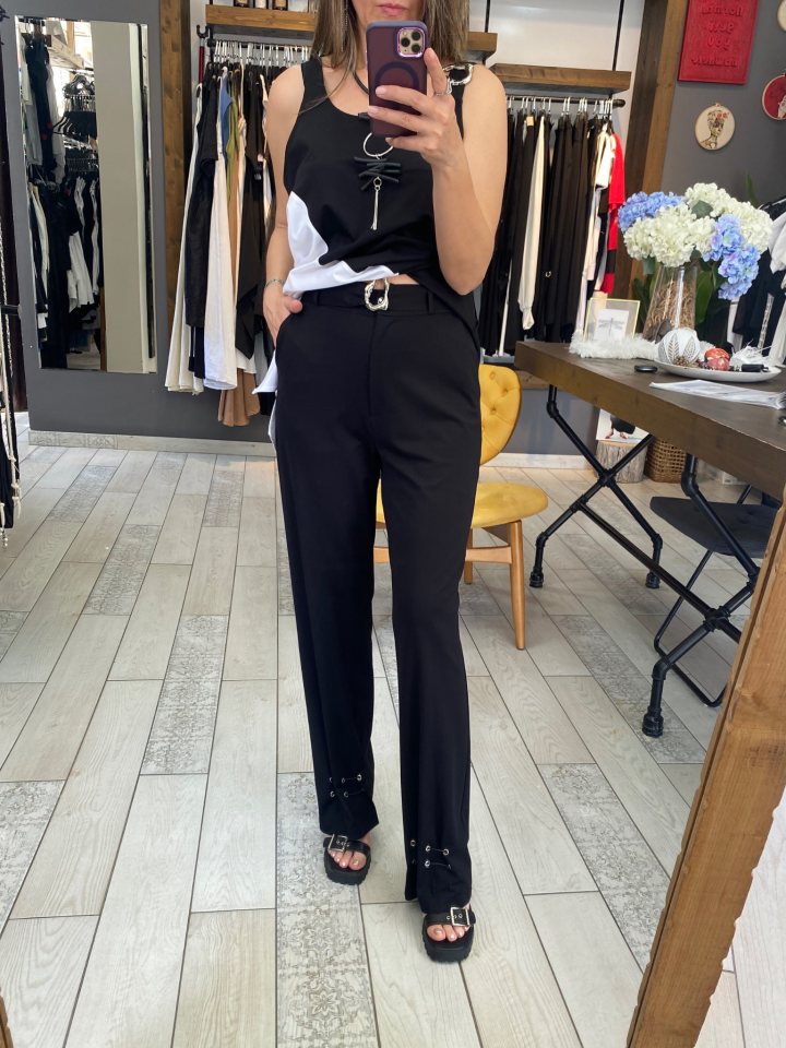 Analis Paçası Metal Detaylı Pantolon