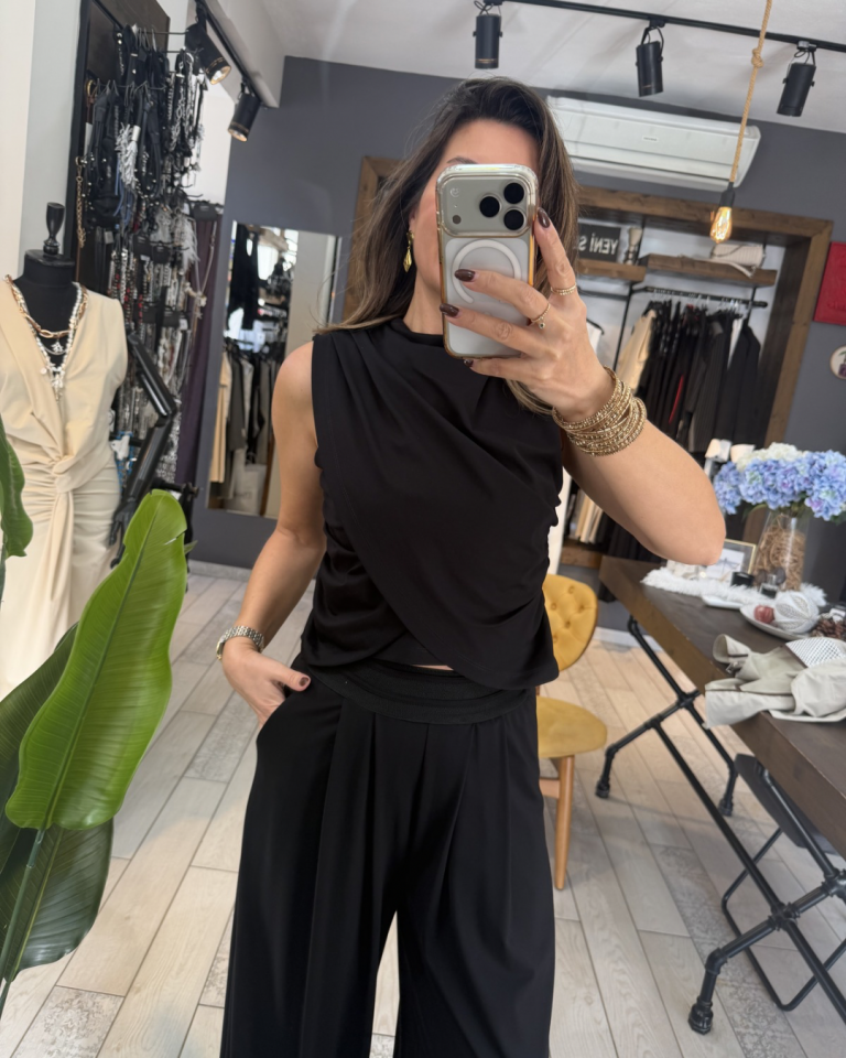 Sorev Omuzdan Drapeli Bluz (siyah)