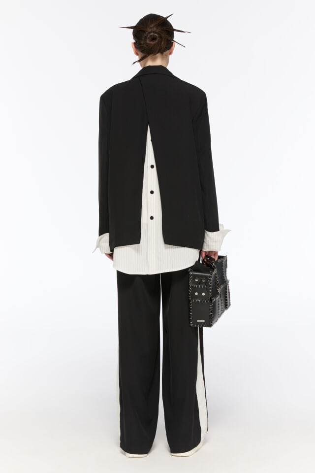 Valen Arkası Gömlek Detaylı Blazer (siyah)