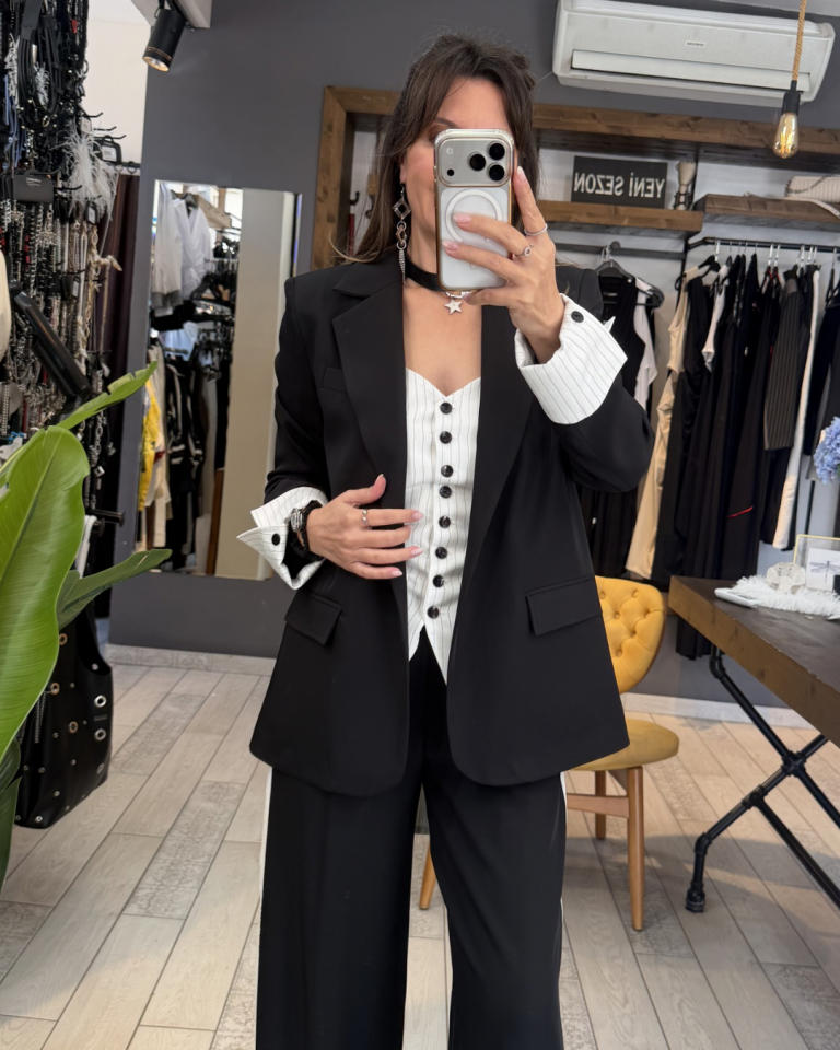 Valen Arkası Gömlek Detaylı Blazer (siyah)