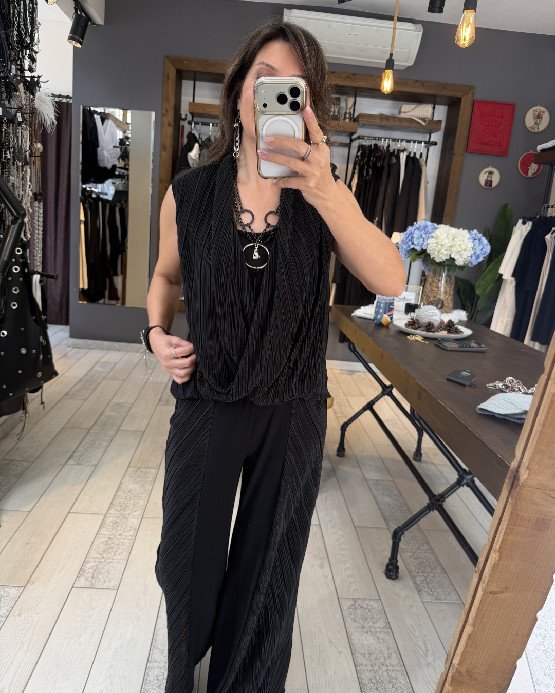 Forme Piliseli Bluz (siyah)