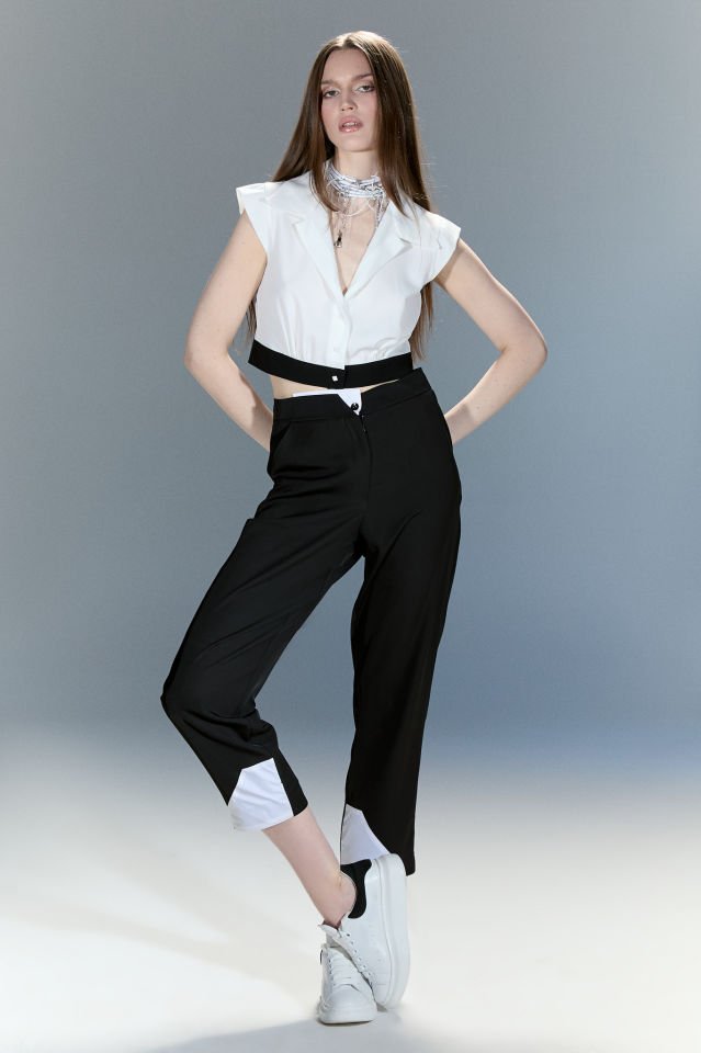 Arias Siyah Kemerli Kısa Gömlek  (beyaz)