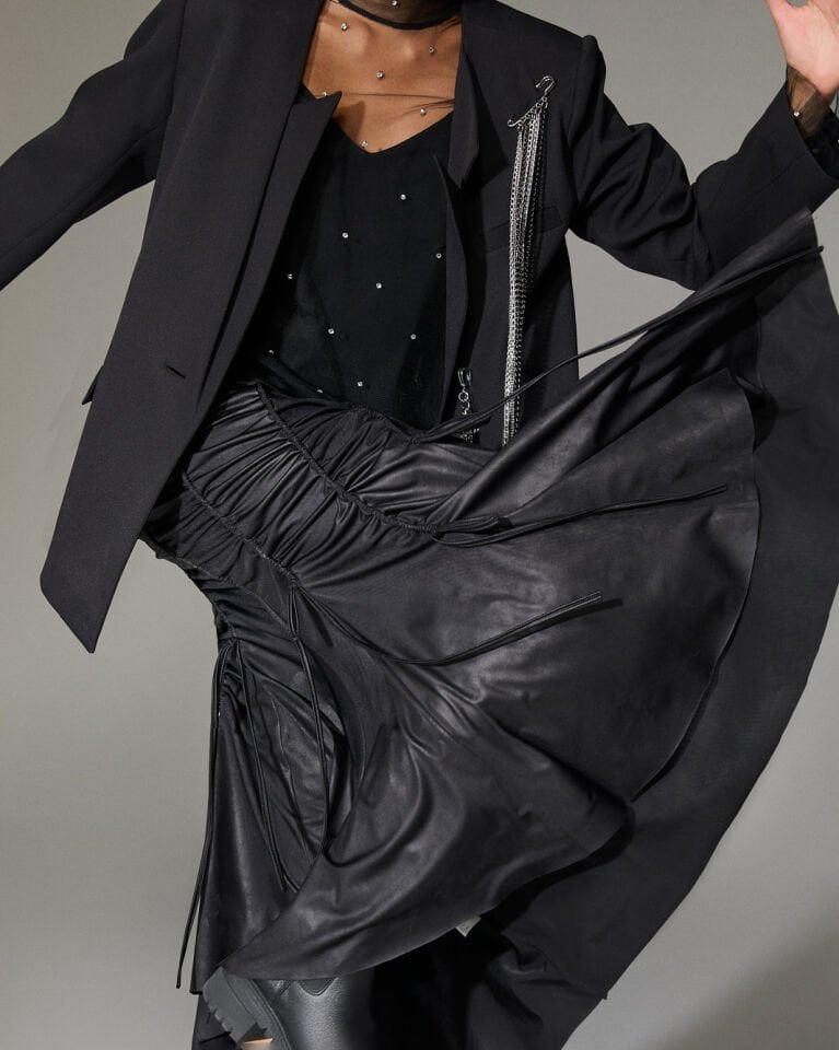 Carla Büzgülü Etek (siyah)