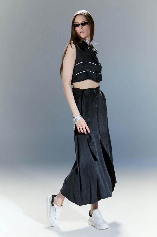 Saanvi Önü Fermuarlı Etek (siyah)