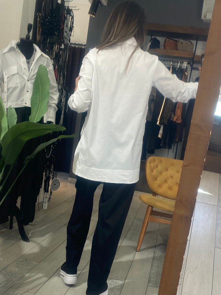 Camela Yanı Düğmeli Gömlek (Beyaz)