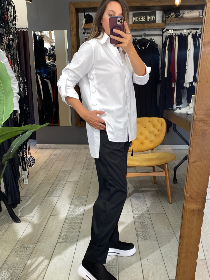 Camela Yanı Düğmeli Gömlek (Beyaz)