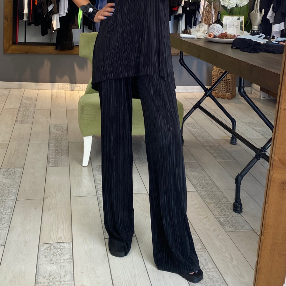 İnce Piliseli Pantolon