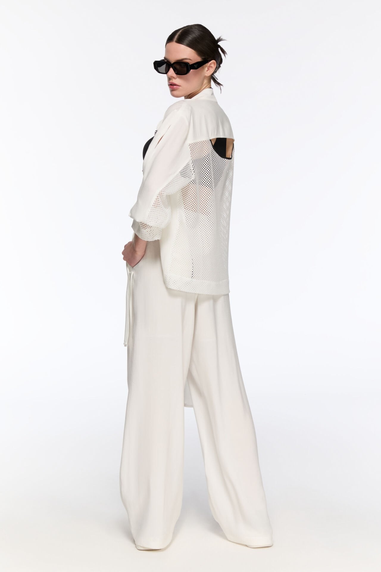 Jenner Sırtı File Tasarım Ceket (beyaz)