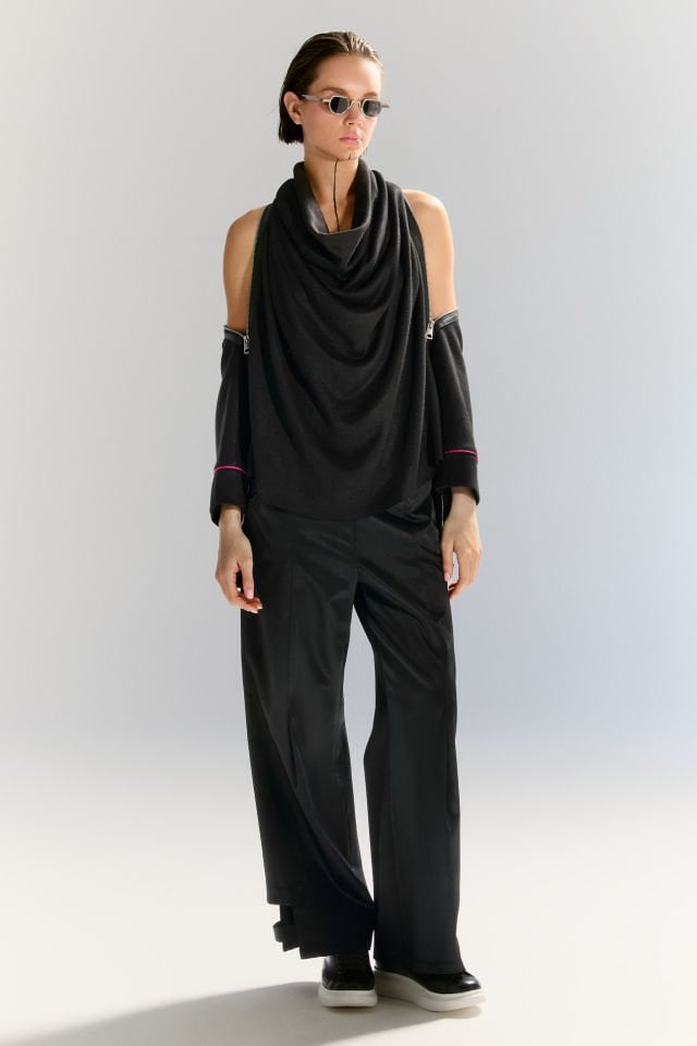 Aron Paça Detaylı Pantolon (siyah)