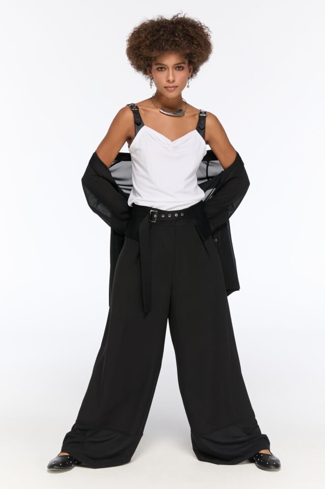 Kemer Askılı Bluz (beyaz)