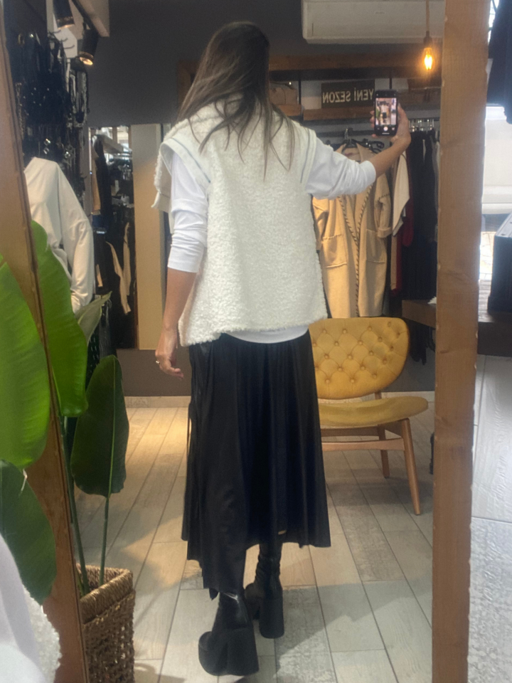 Aron Buklet Yelek (beyaz)