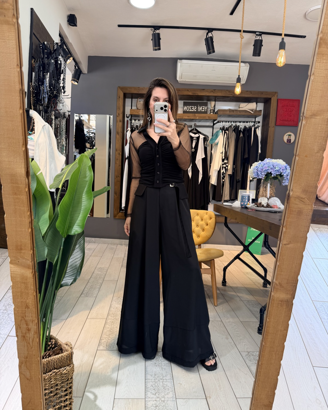 Eva Kemer Detaylı Pantolon (siyah)