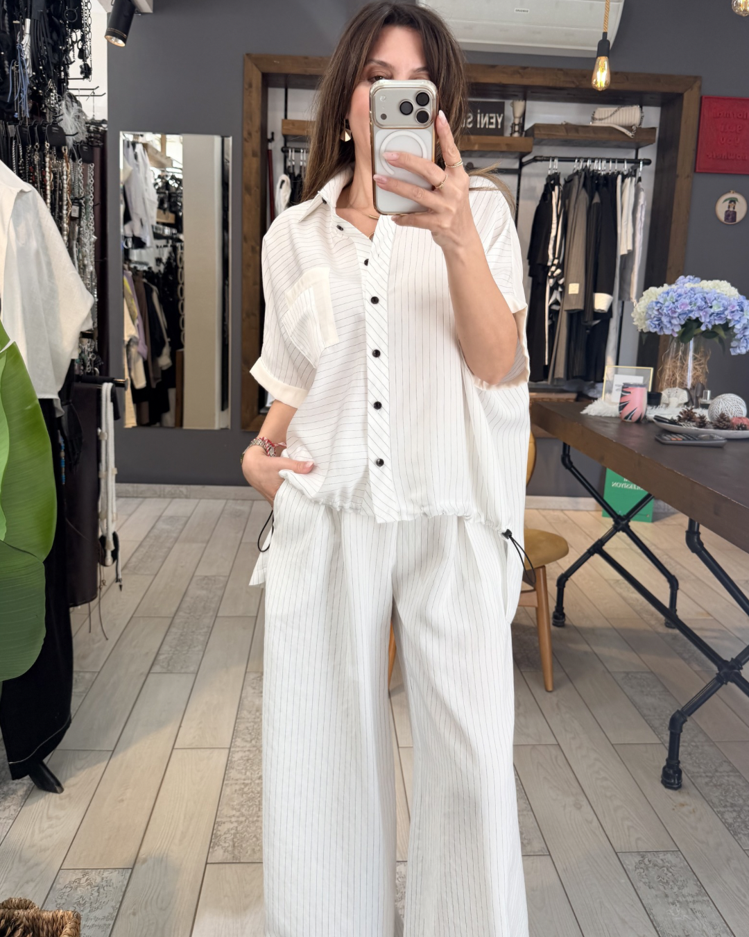 Natalie Arkası Uzun Çizgili Gömlek (beyaz)