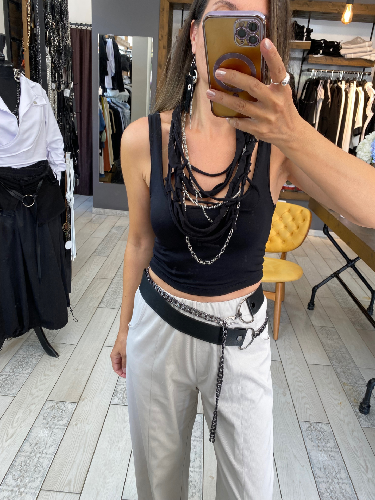 Penye İpli Tasarım Kolye ( Siyah )