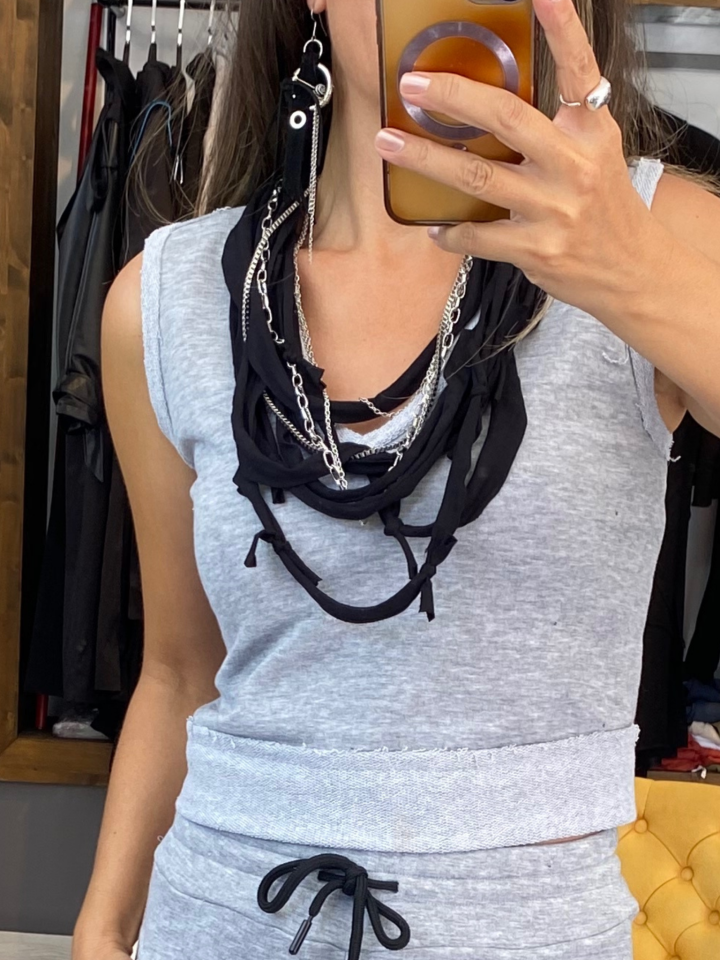 Penye İpli Tasarım Kolye ( Siyah )