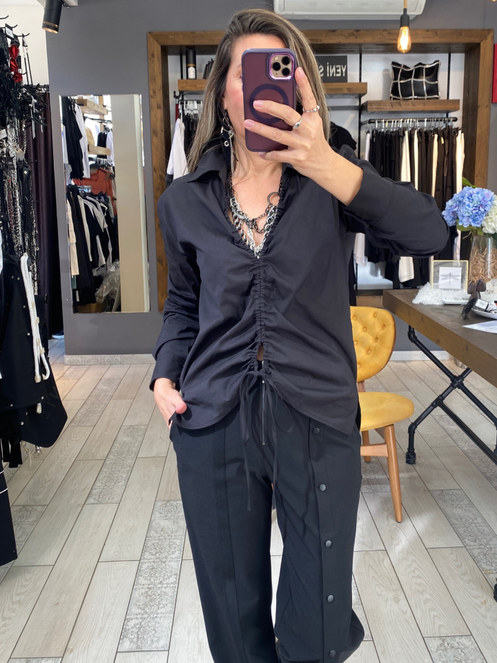 Gigi Önü Büzmeli Gömlek (siyah)