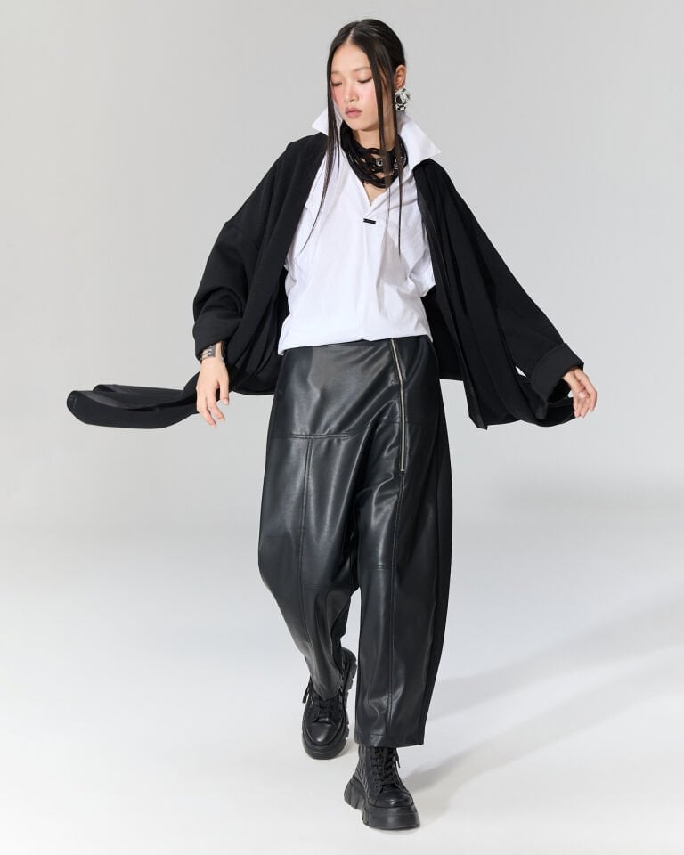 Lars Önü Deri Şalvar