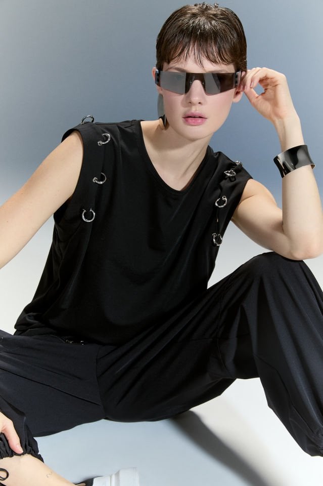 Dina Halka Detaylı Bluz (siyah)