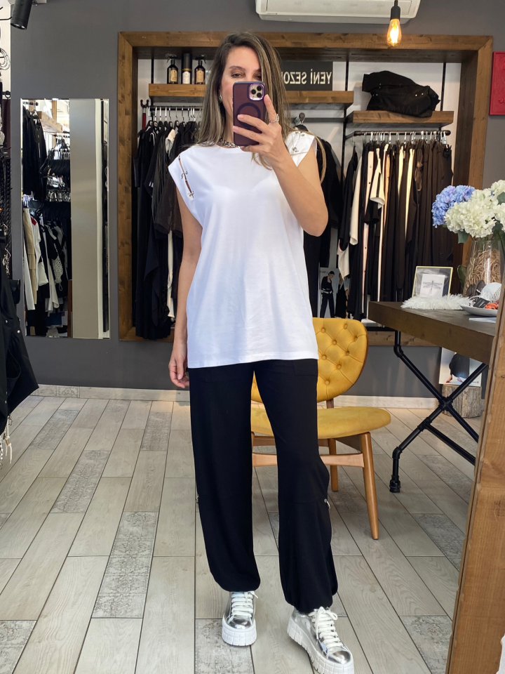 Dina Halka Detaylı Bluz (beyaz)