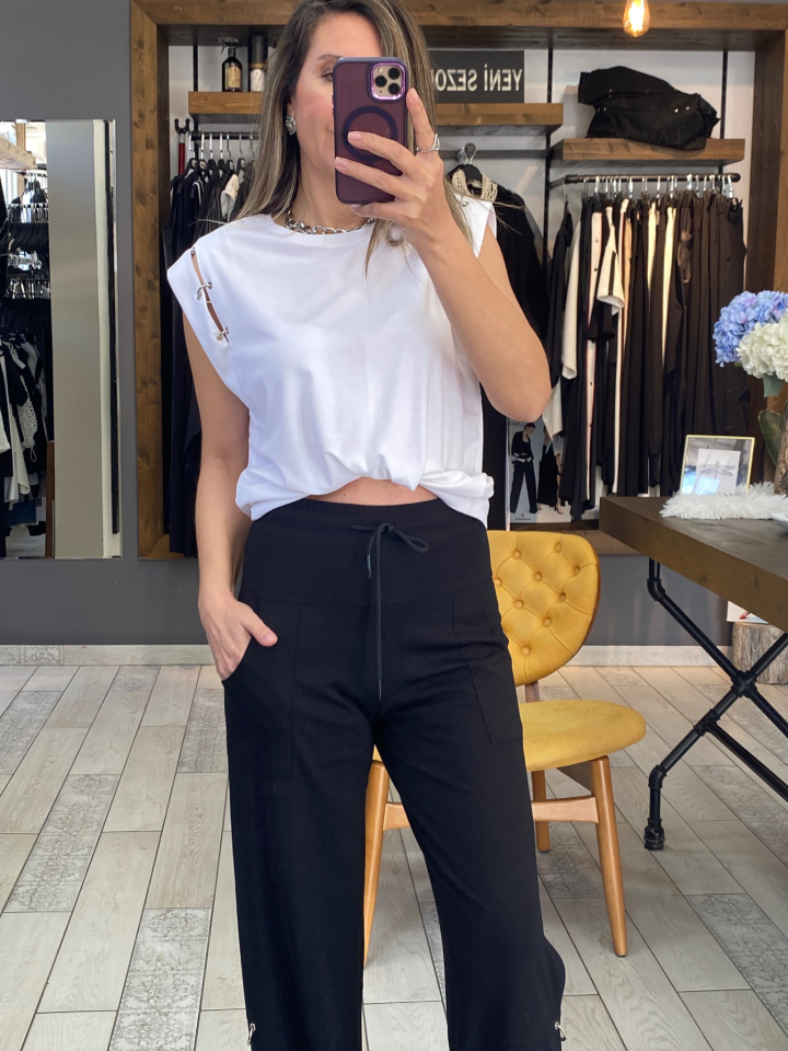 Dina Halka Detaylı Bluz (beyaz)