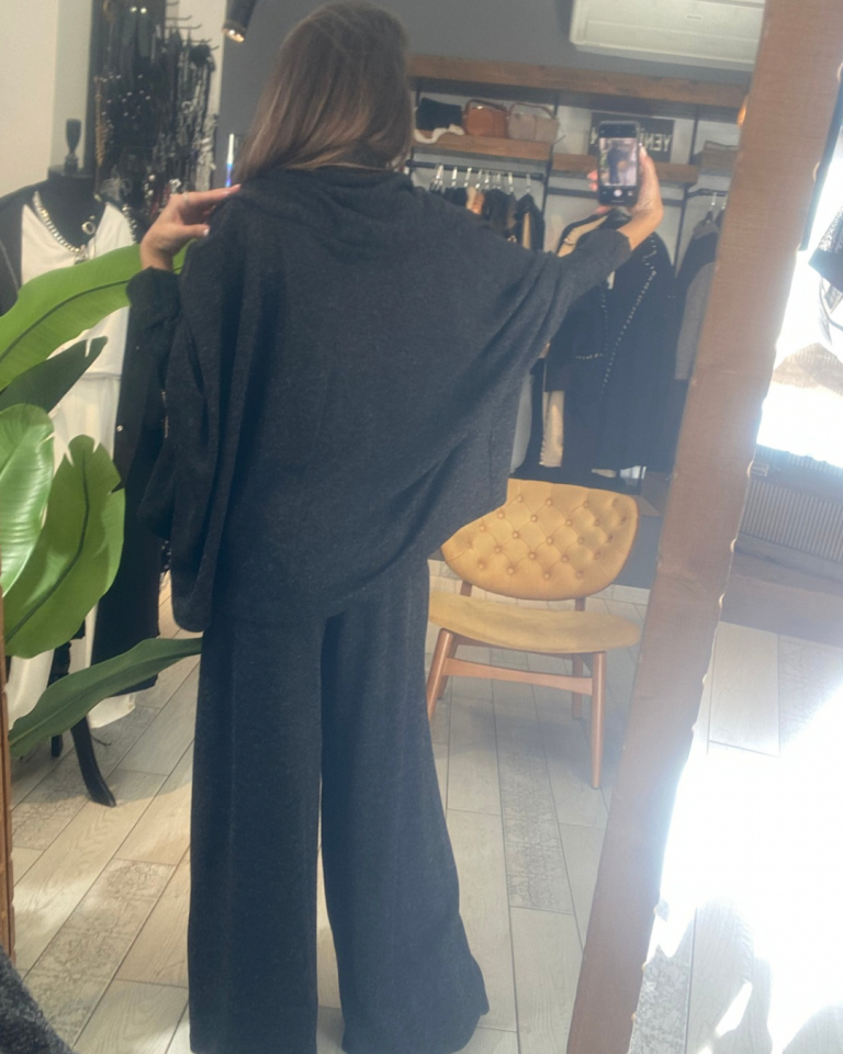 Elise Triko Hırka (kırçıllı siyah)