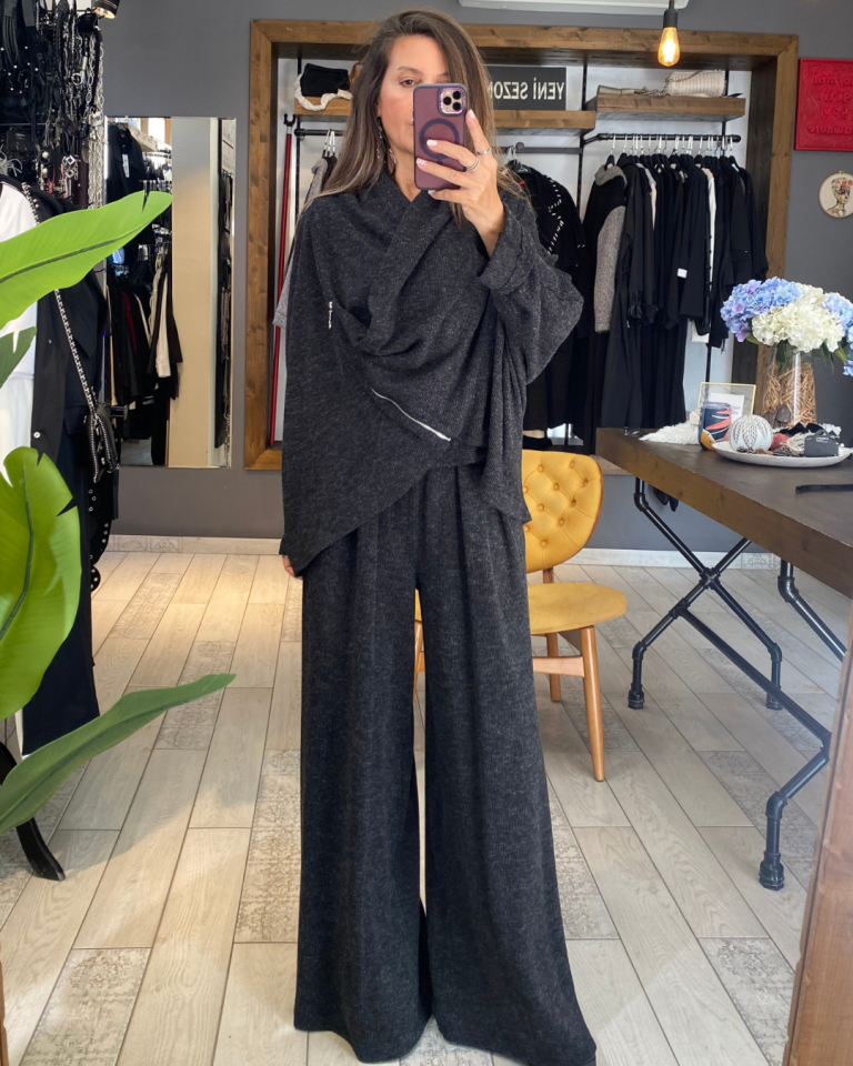 Elise Triko Hırka (kırçıllı siyah)