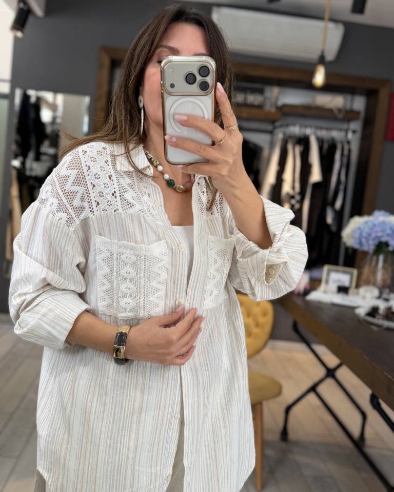 Çizgili Dantel Detaylı Gömlek