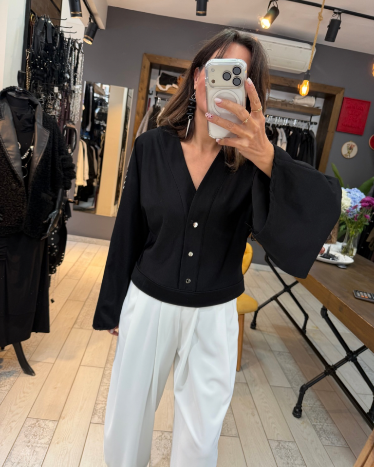 Sarah Önü Çıtçıtlı Bluz (siyah)