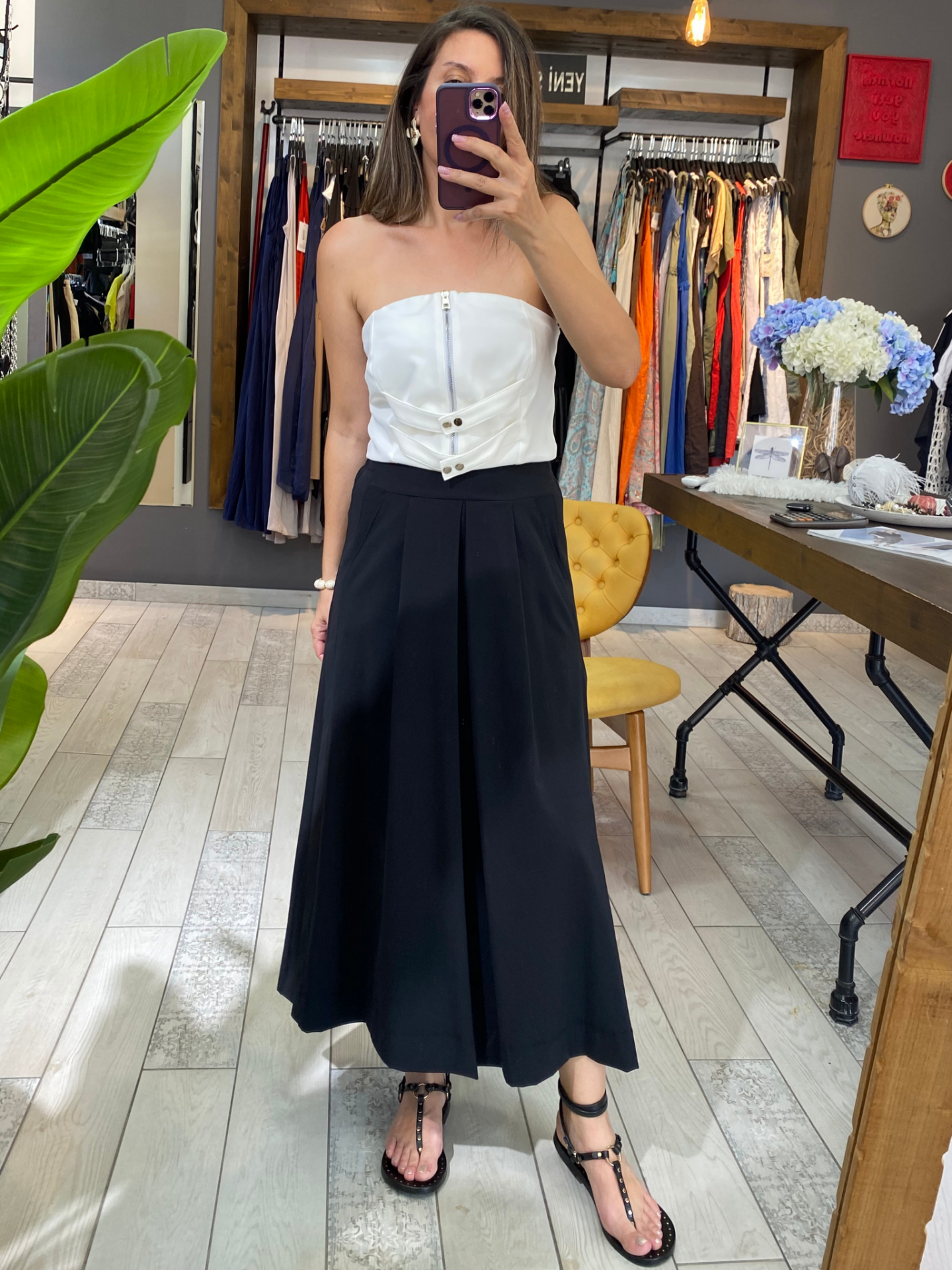 Lucia Yırtmaçlı Etek (siyah)
