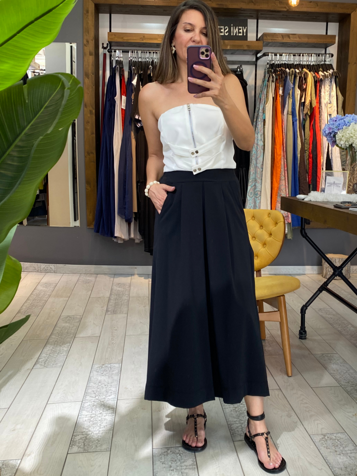 Lucia Yırtmaçlı Etek (siyah)