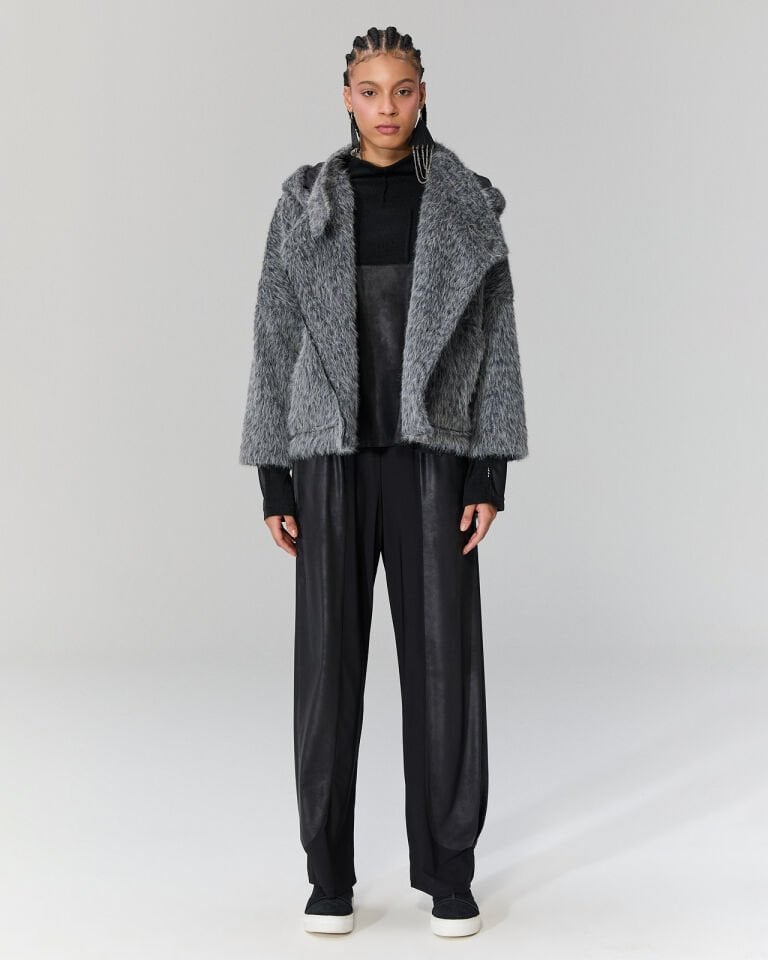 Mila Deri Görünümlü Kumaş Detaylı  Pantolon