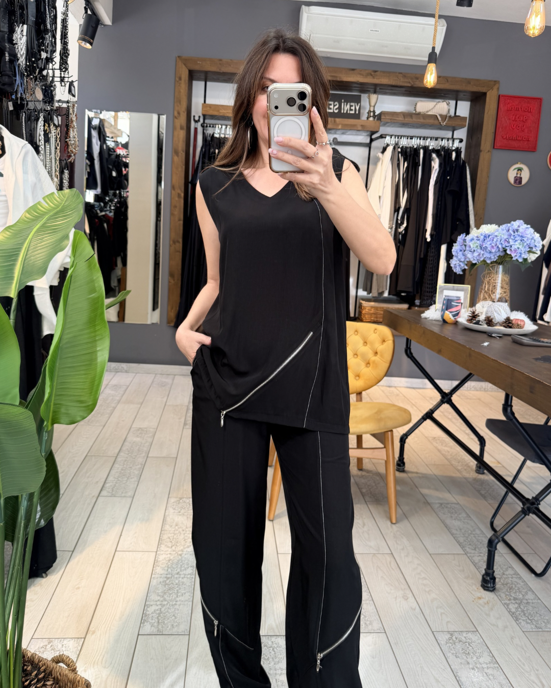 Chic Fermuar Detaylı Bluz (Siyah)