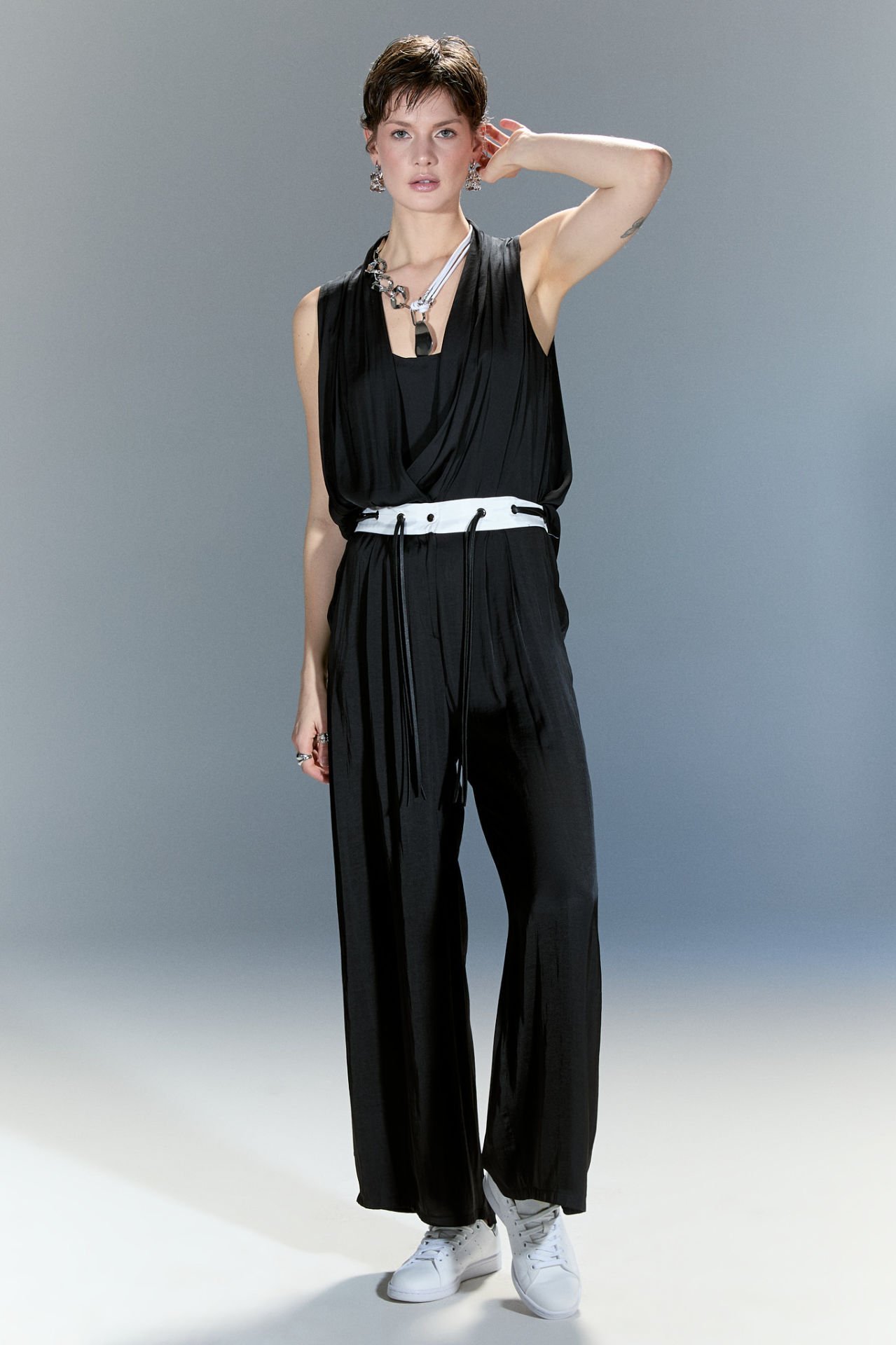 Paul Pantolon (beli beyaz kemerli )