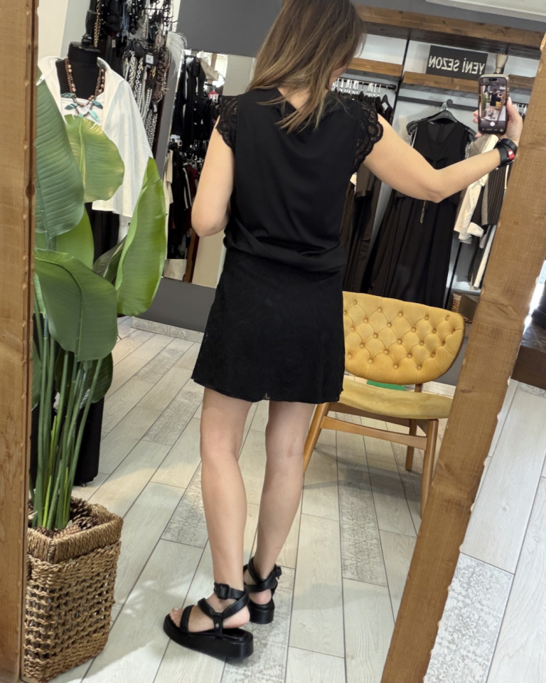 Emma Şort Etek (Siyah)