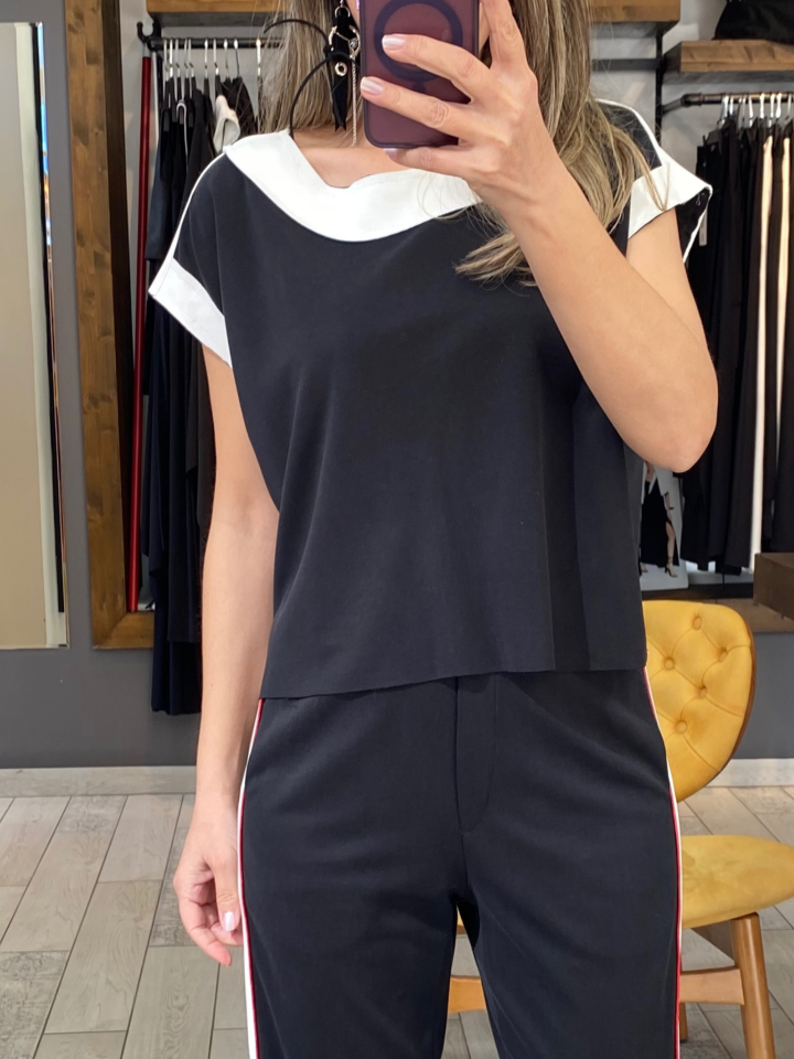 Reneta Sırt Detaylı Bluz (siyah)
