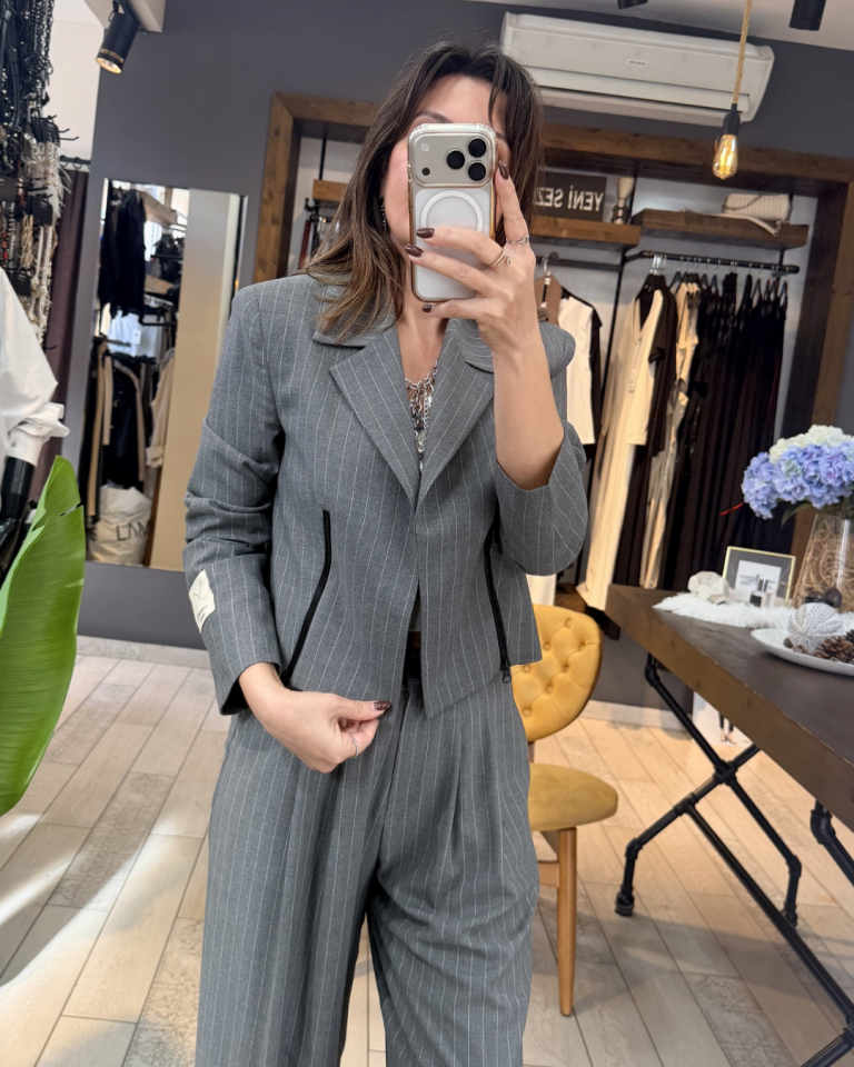 Vera Fermuar Detaylı Blazer