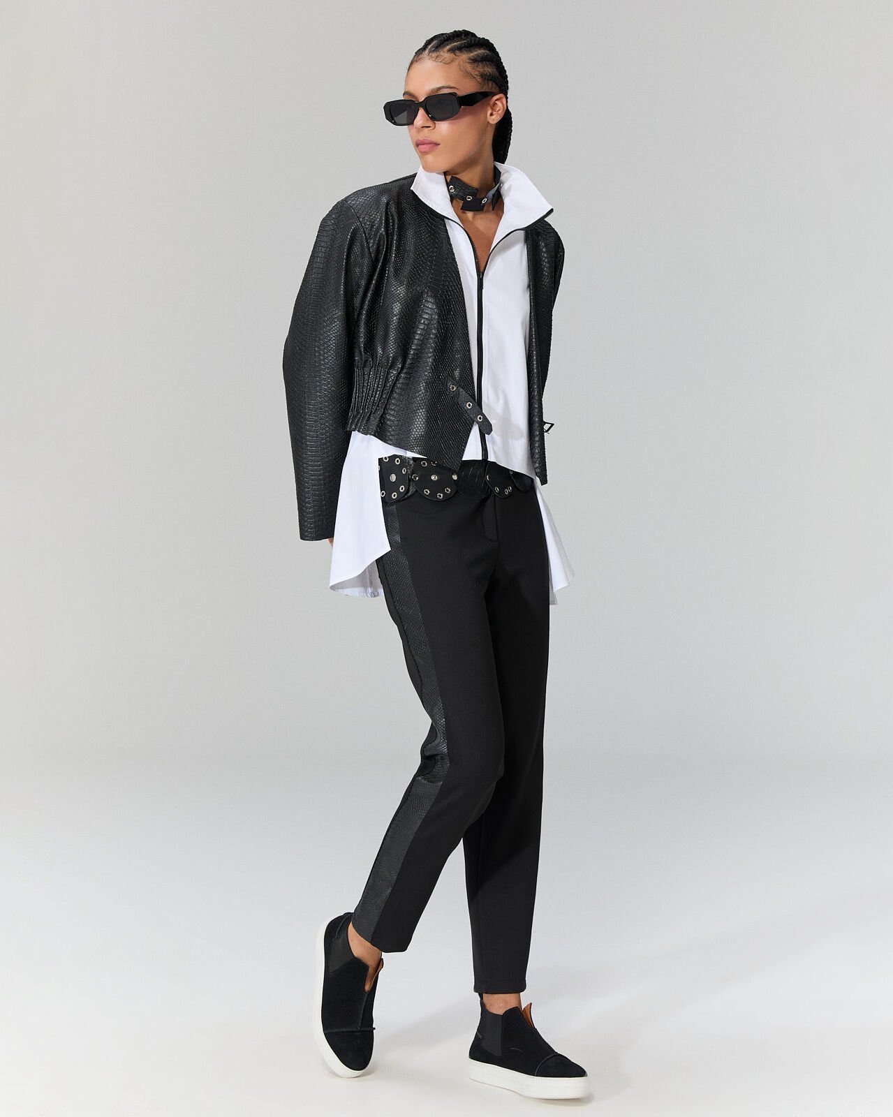 Arkası Uzun Fermuarlı Gömlek (Beyaz)